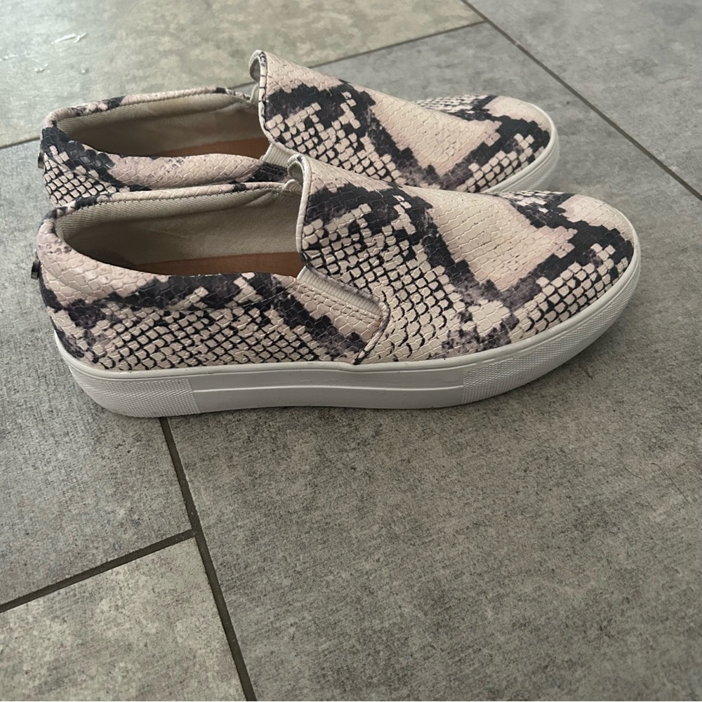 Steve Madden Gills Snake Print Slip-On Sneakers - Black, White, Cream